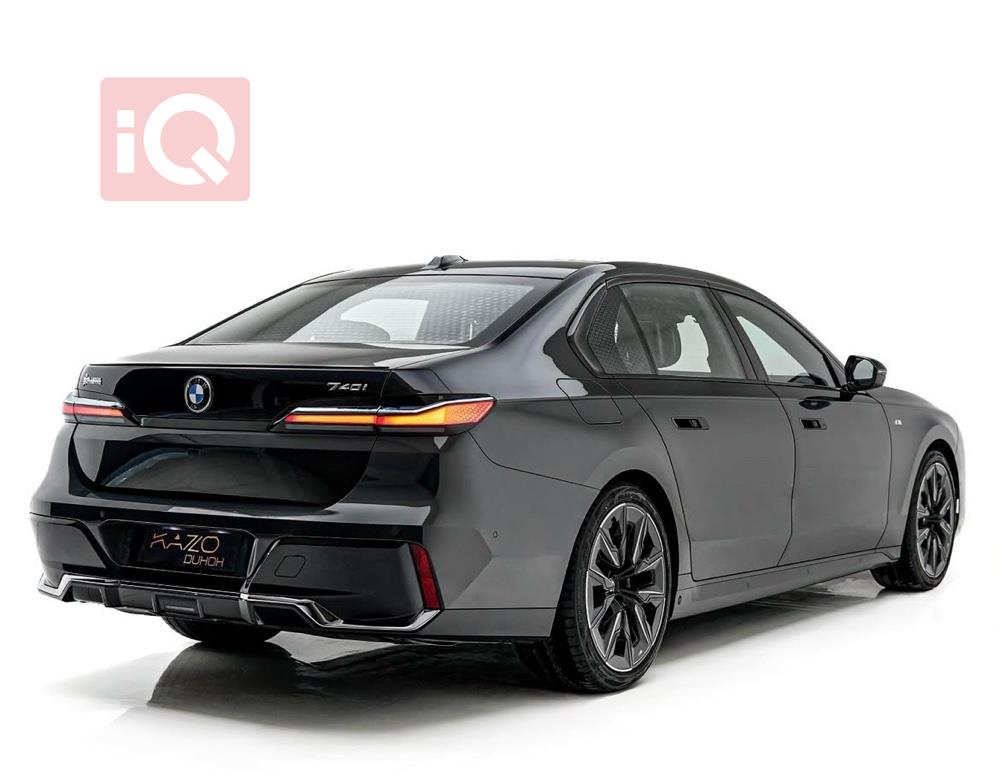 بی ئێم دەبڵیو سیریەس 7